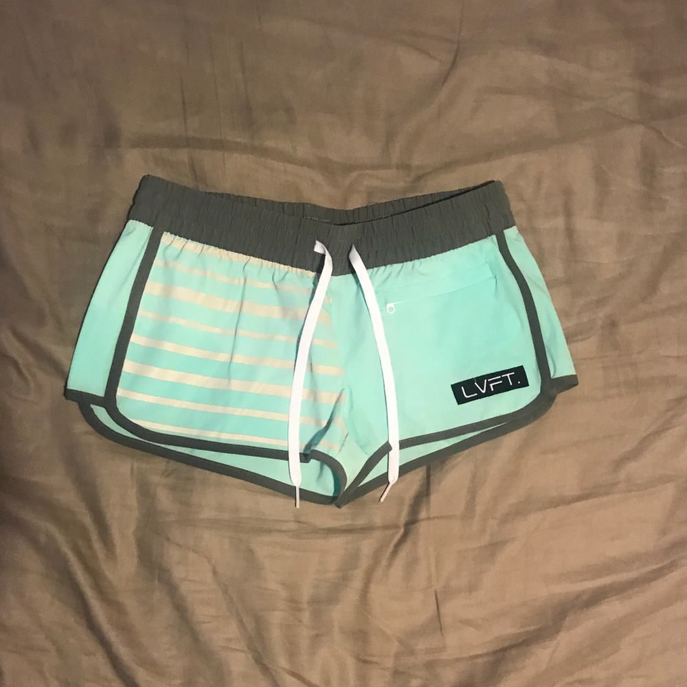 Short shorts